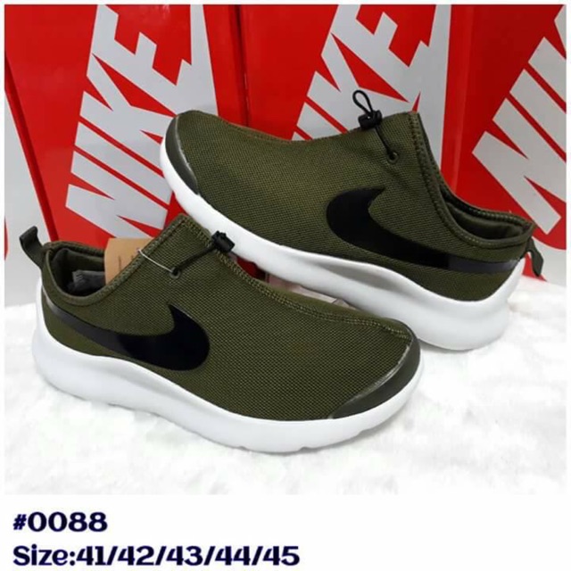 nike slip on shoes men