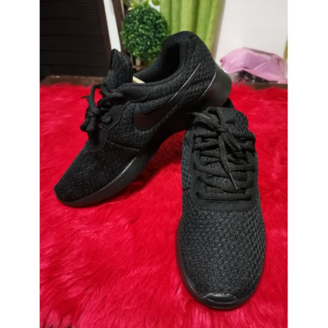 nike tanjun 37