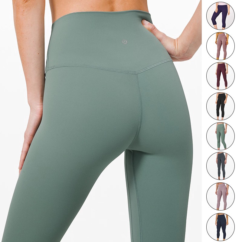 Lululemon size 8 cropped yoga pants/leggings