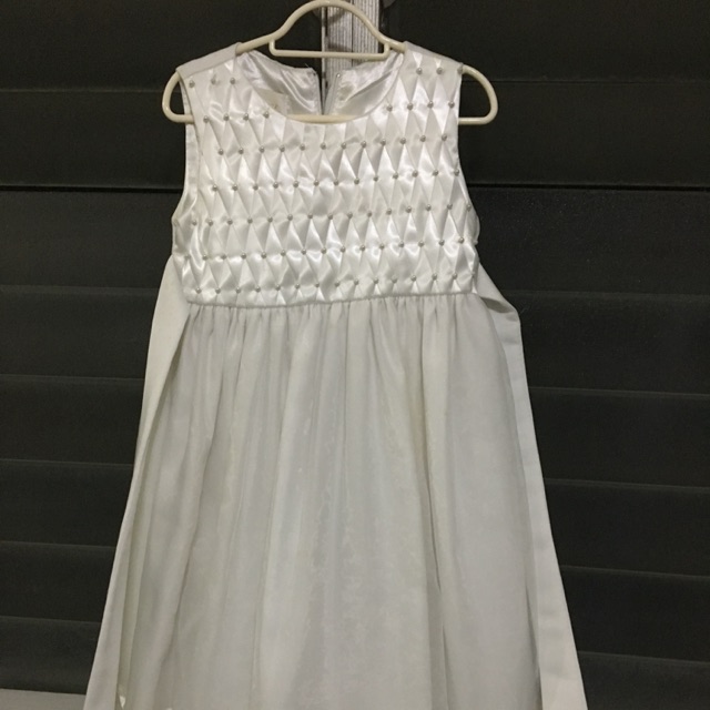 white gown for girls