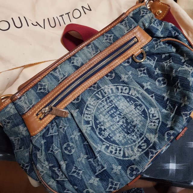 Louis Vuitton Blue Monogram Denim Limited Edition Porte Epaule Raye GM Bag  at 1stDibs