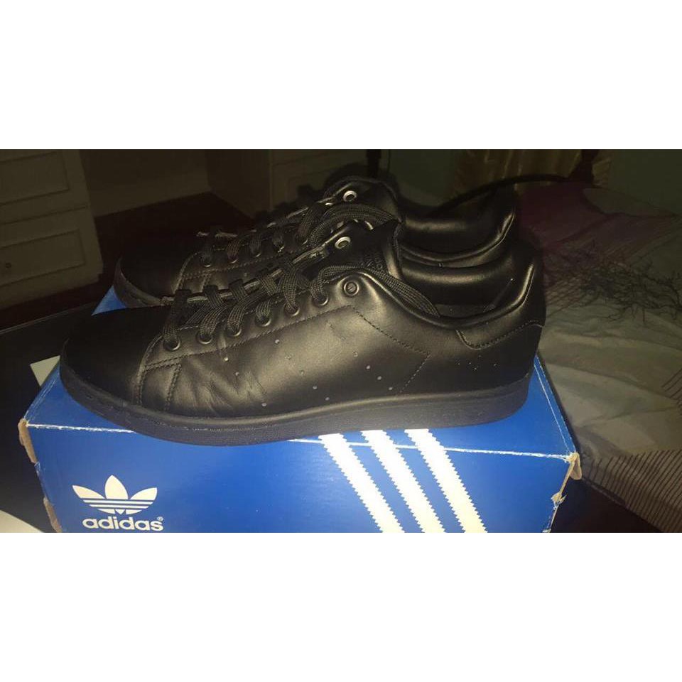 adidas stan smith triple black