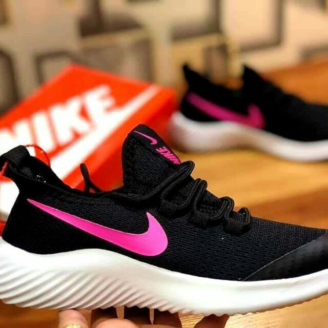 class a nike shoes supplier
