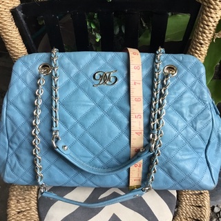 daks shoulder bag price