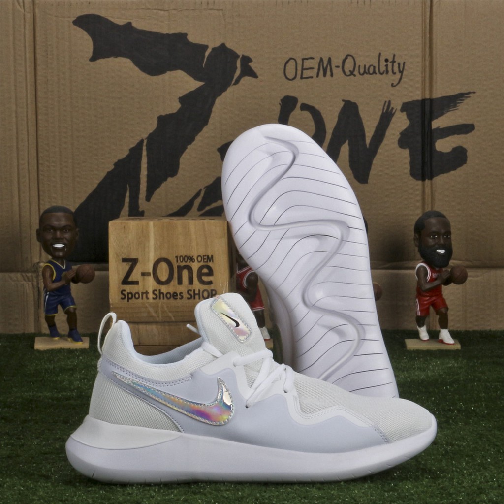 nike tessen 2019