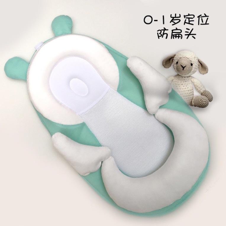 Antireflux pillows, sleeping cushions in the right position for babies