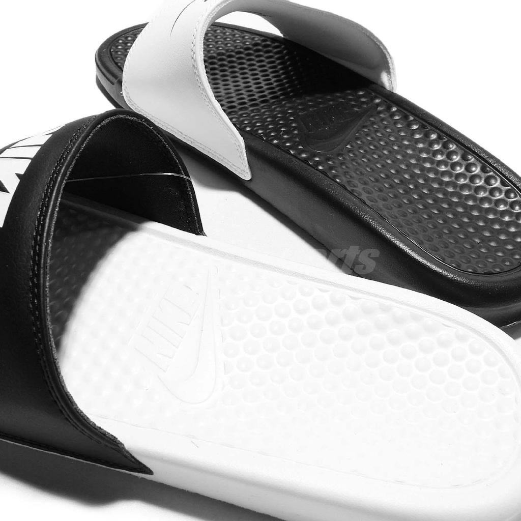 nike mismatch slides