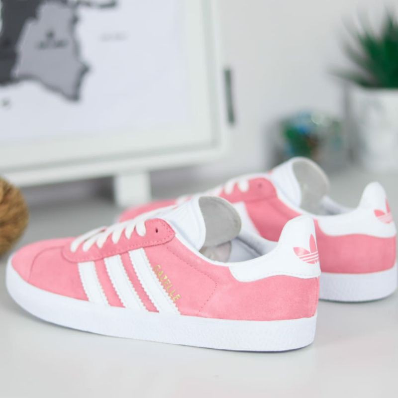 adidas gazelle peach