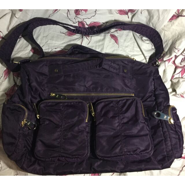 gap sling bag