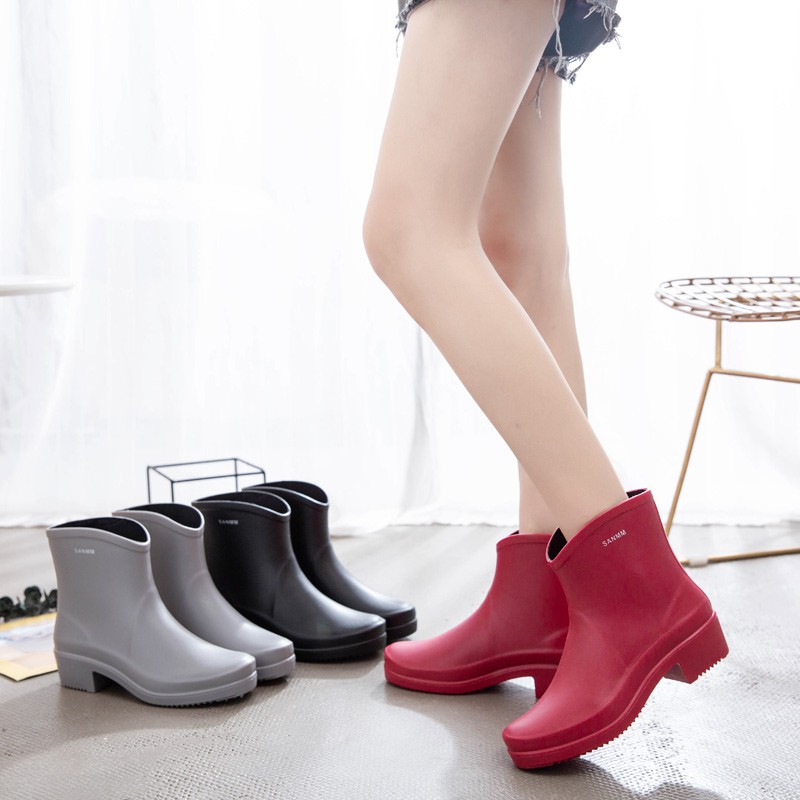 cute summer rain shoes