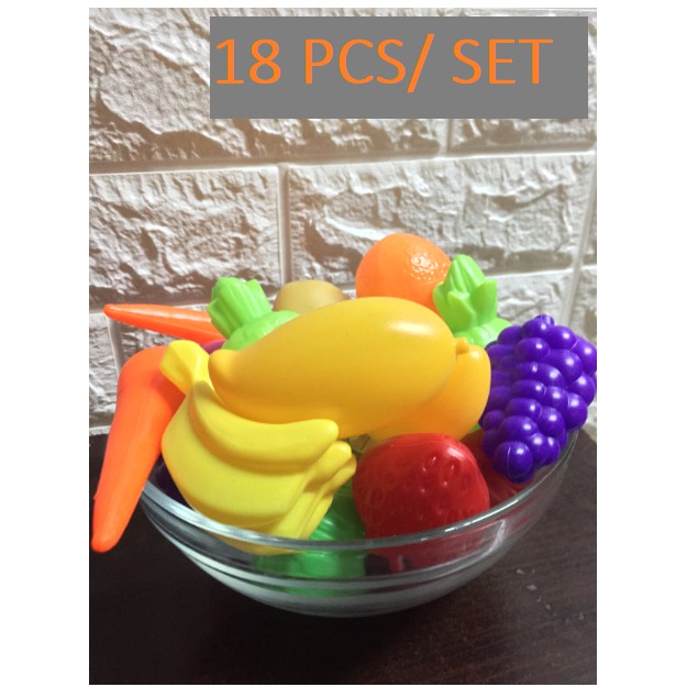 plastic fruit and veg toys