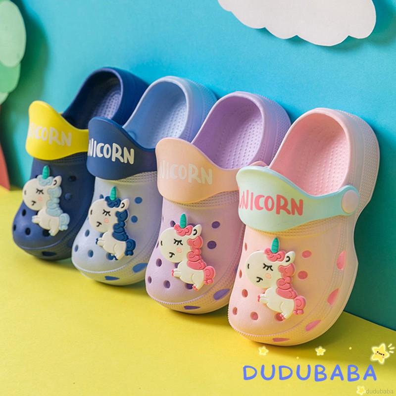 closed toe beach sandals