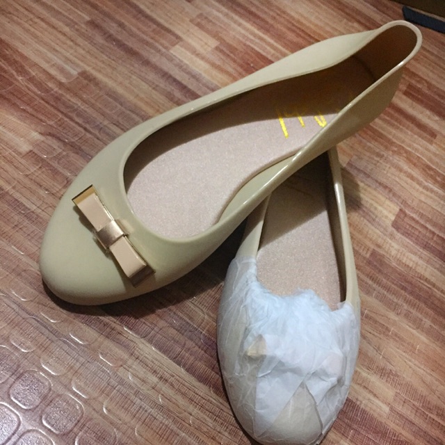 so fab jelly shoes
