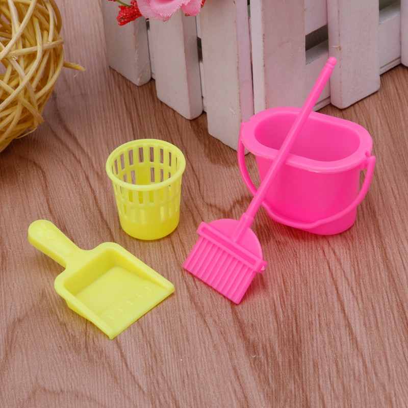 barbie house cleaning