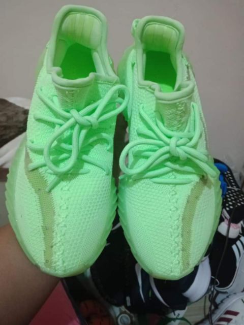 Adidas Yeezy Boost 350- Neon Green (Mall Pullout-No Box) | Shopee  Philippines