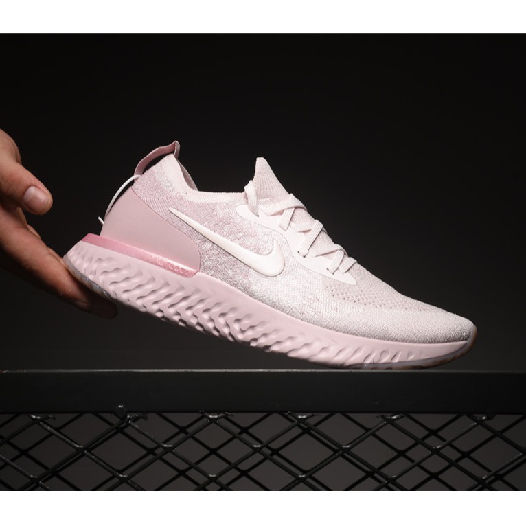 flyknit womens running shoes