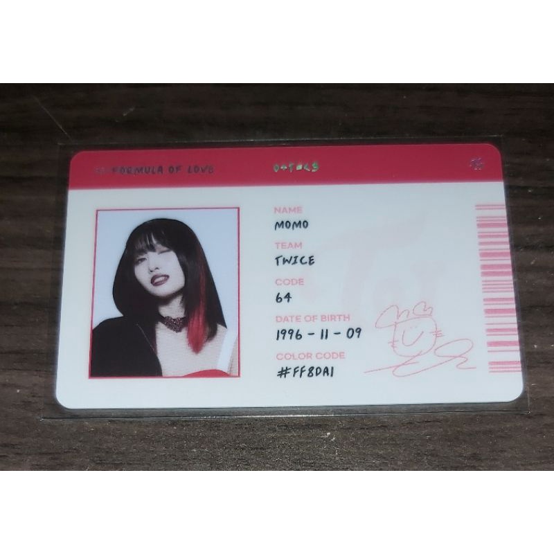 OFFICIAL TWICE FORMULA OF LOVE MOMO SCIENTIST ID CARD PHOTOCARD ...