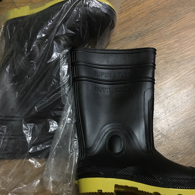 tuff safety boots