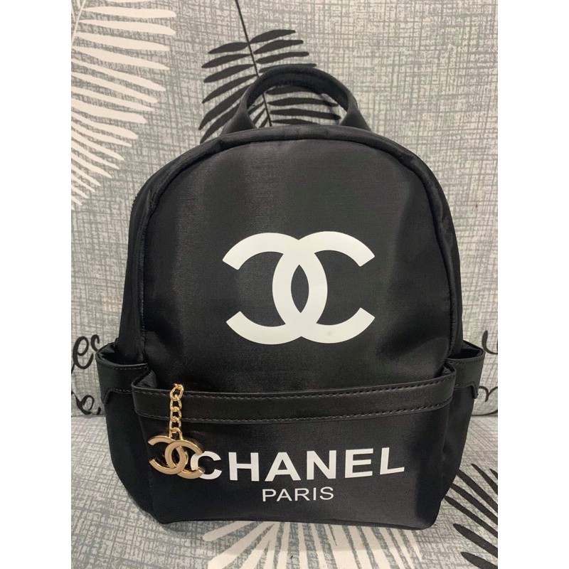 Chanel Vip Gift Backpack atelieryuwa.ciao.jp