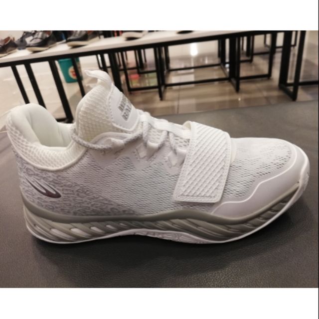 world balance basketball shoes white