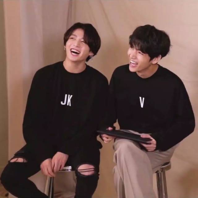 Bts T Shirt Initial Long Sleeve Jk V Rm J Sg Jm Jh Shopee Philippines