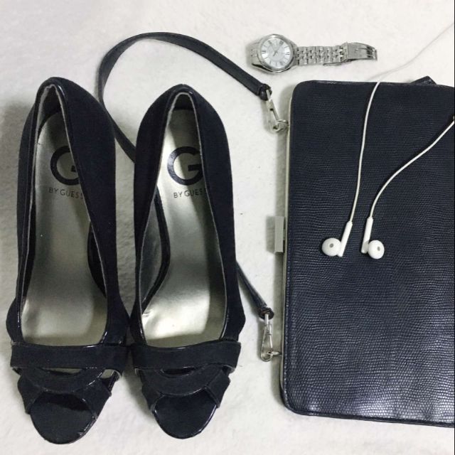 guess peep toe heels
