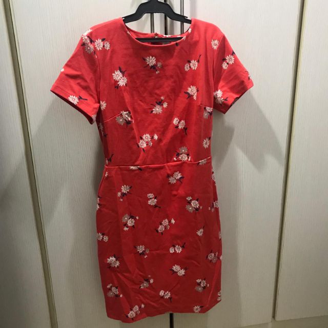 navy red dress