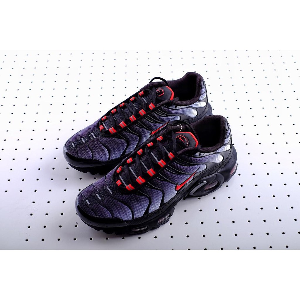 air max plus tide