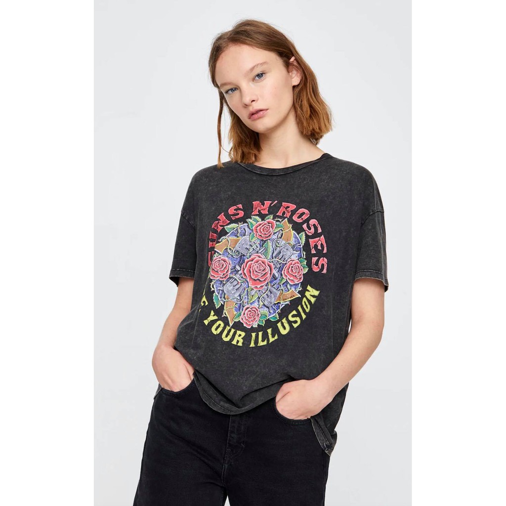 pull and bear guns and roses t shirt