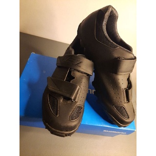 me1 cleats shoes