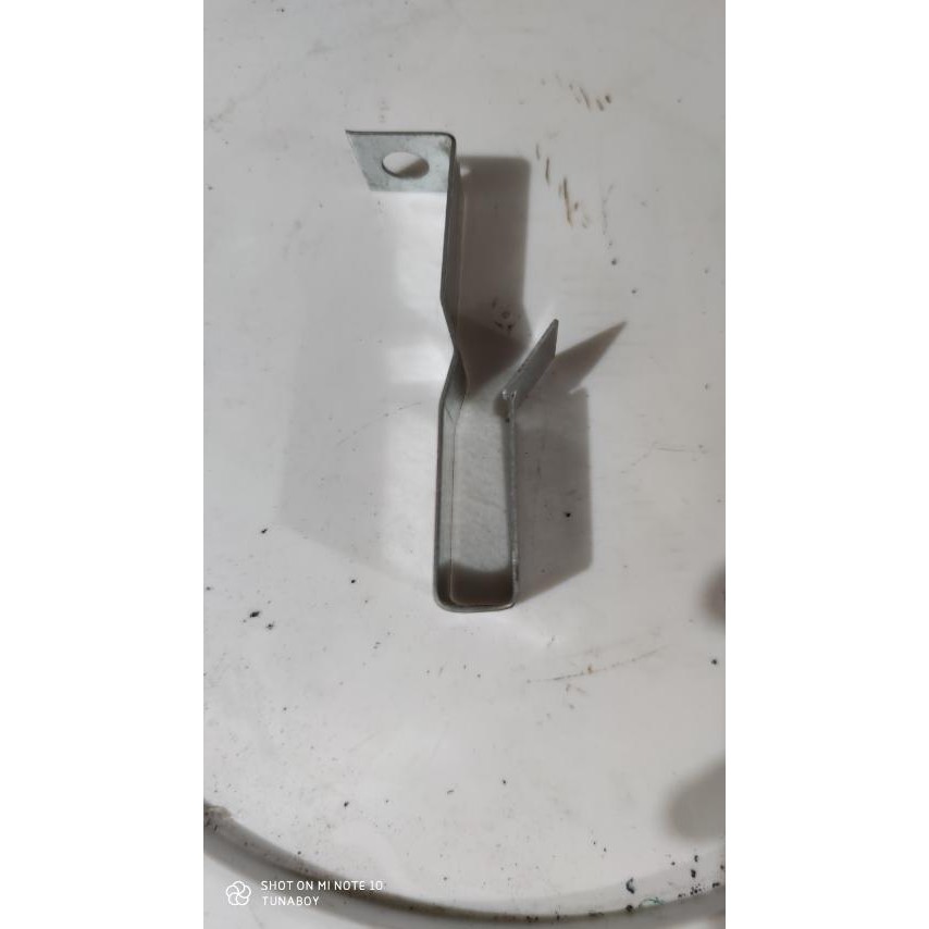 J Type Threaded Hanger Clip For Metal Furrings (Sold Per Piece