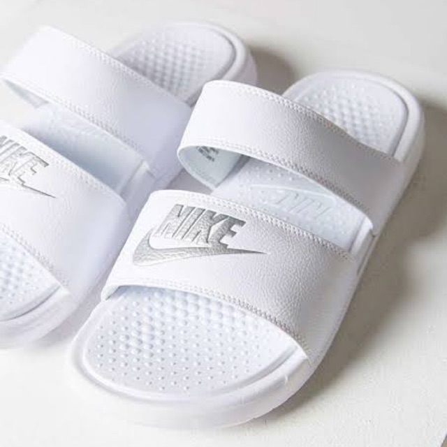 nike 2 strap slippers