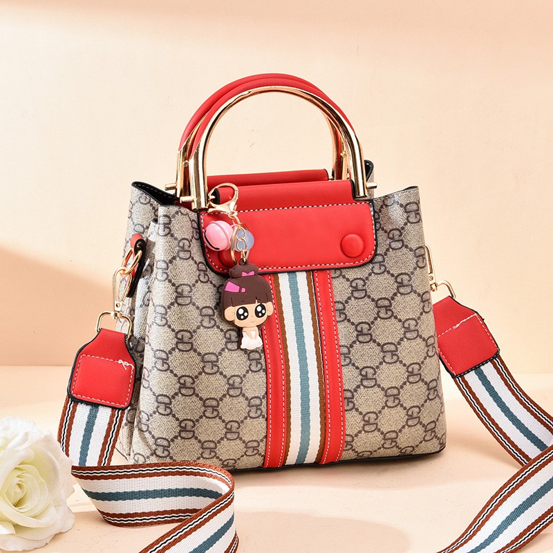 thick strap handbag