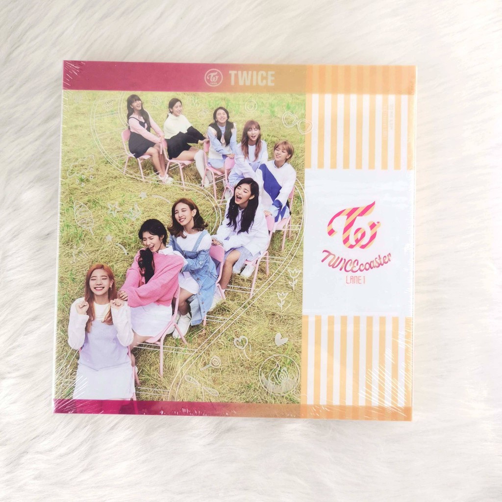 TWICE coaster LANE1 TT monograph DVD＋トレカ