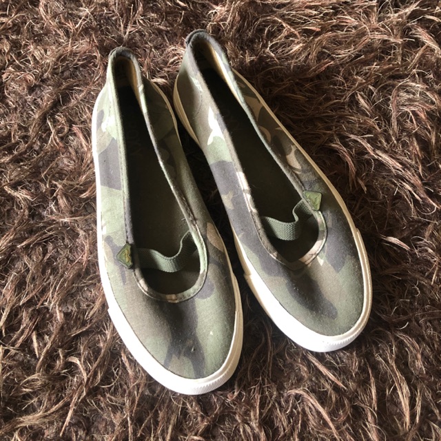 roxy camo shoes
