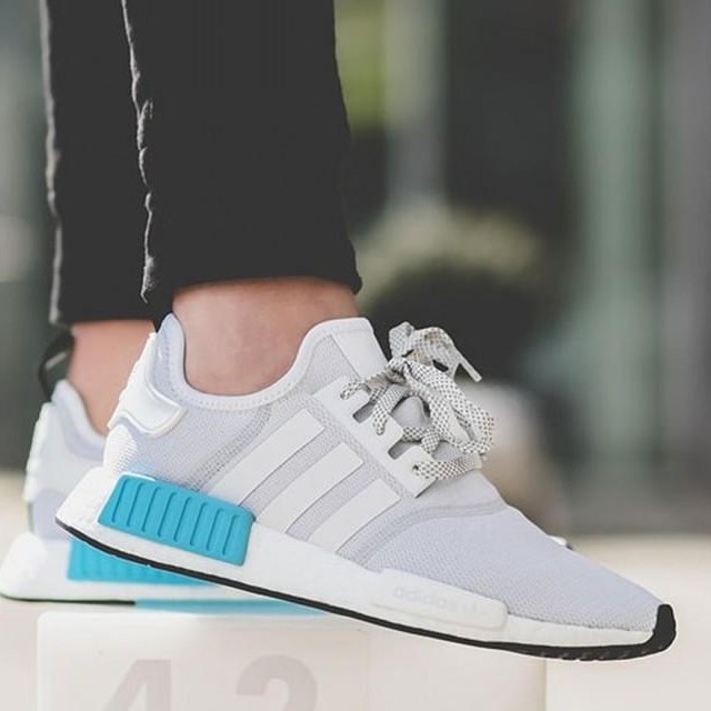 adidas nmd r1 white with blue