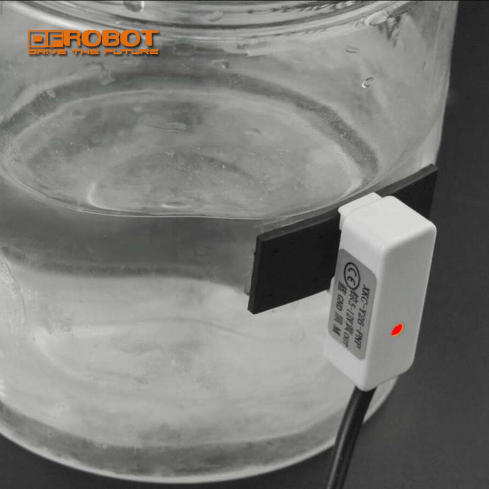 DFRobot High sensitivity Noncontact Capacitive Liquid Level Sensor for