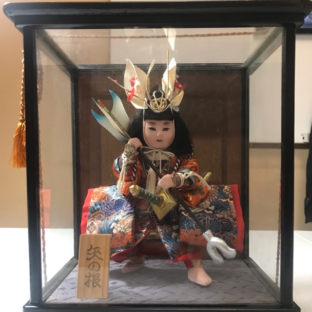 Japanese doll cheap display case