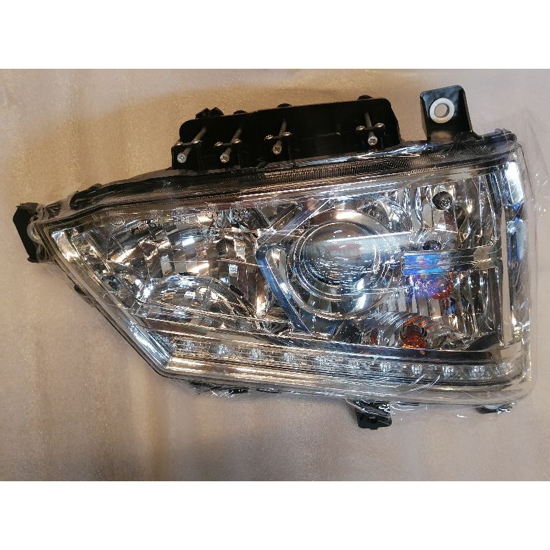 HEADLIGHT ASSEMBLY FOTON TORNADO M2E E4 ORIGINALS Shopee Philippines