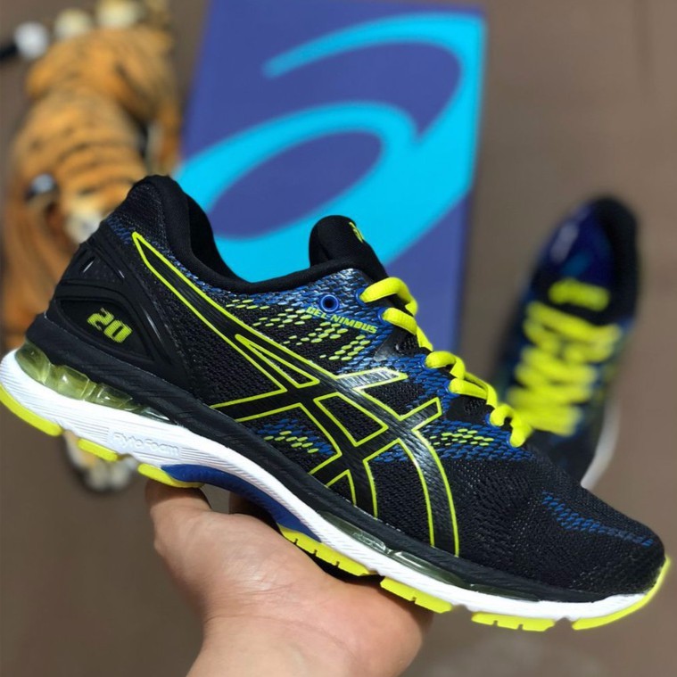 asics walking runners