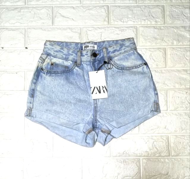 jean shorts rolled up