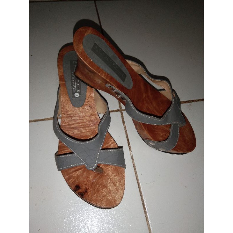 bakya sandals