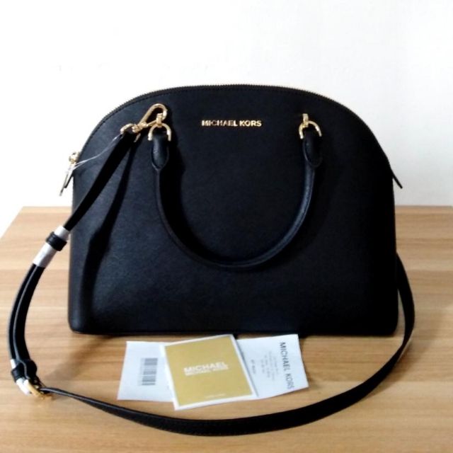 michael kors kelsey diaper bag