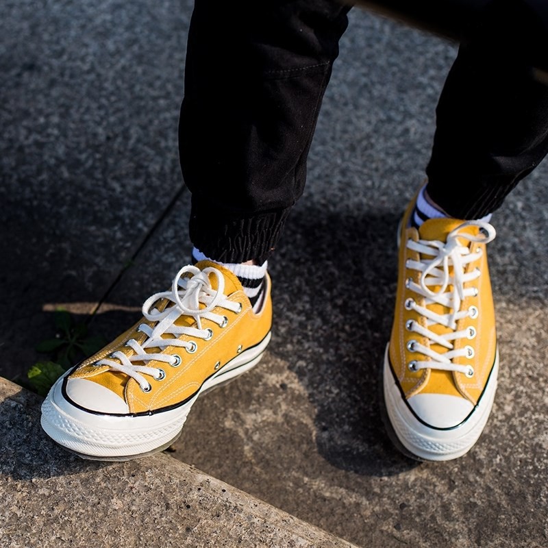 yellow converse low