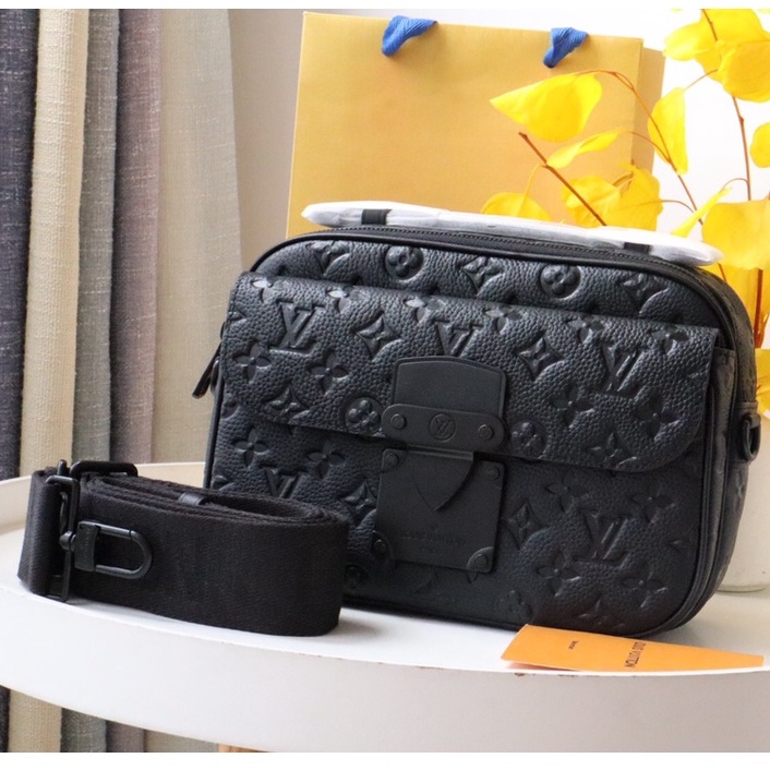 Top Louis Vuitton M58489 Full Leather Crossbody Messenger Bag Women ...