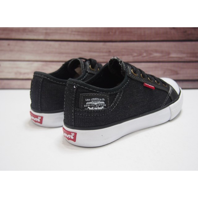 levi non slip shoes