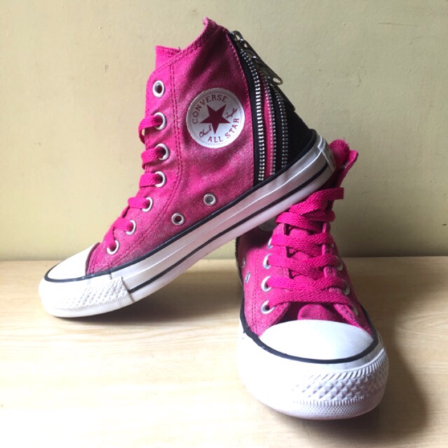 hot pink chuck taylors