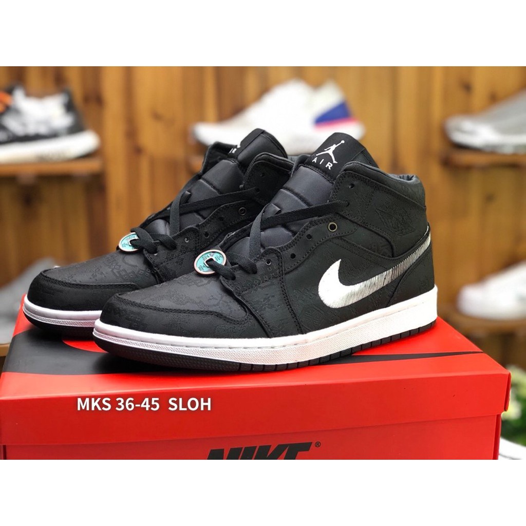 nike air jordan 1 mid se q54