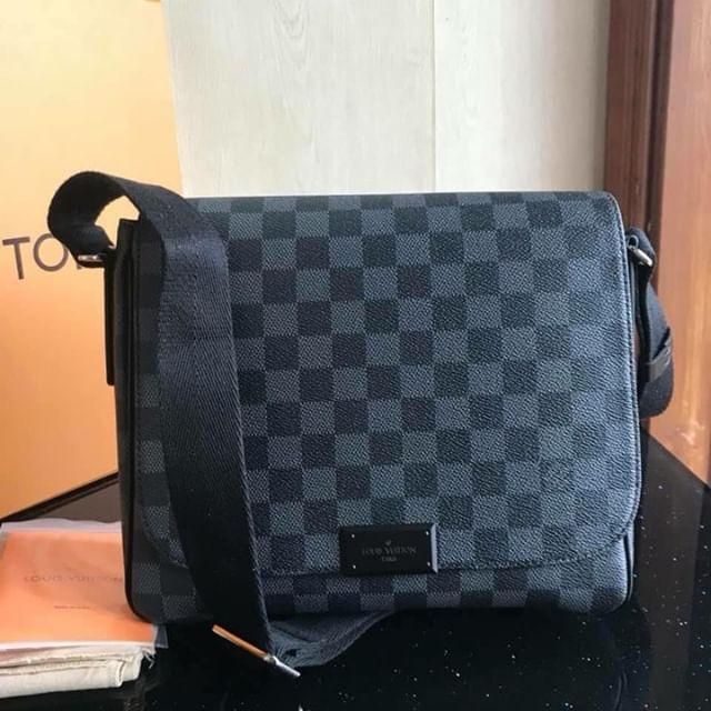 blue louis vuitton bag mens