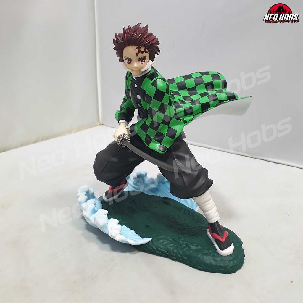 FIGURINE DEMON SLAYER Nezuko Kamado de luxe statuette collection Anime